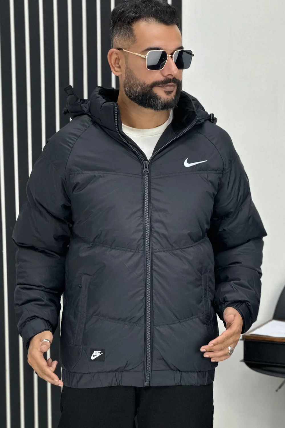 Nike Black Puffer Jacket – Sleek & Insulated for Winter
